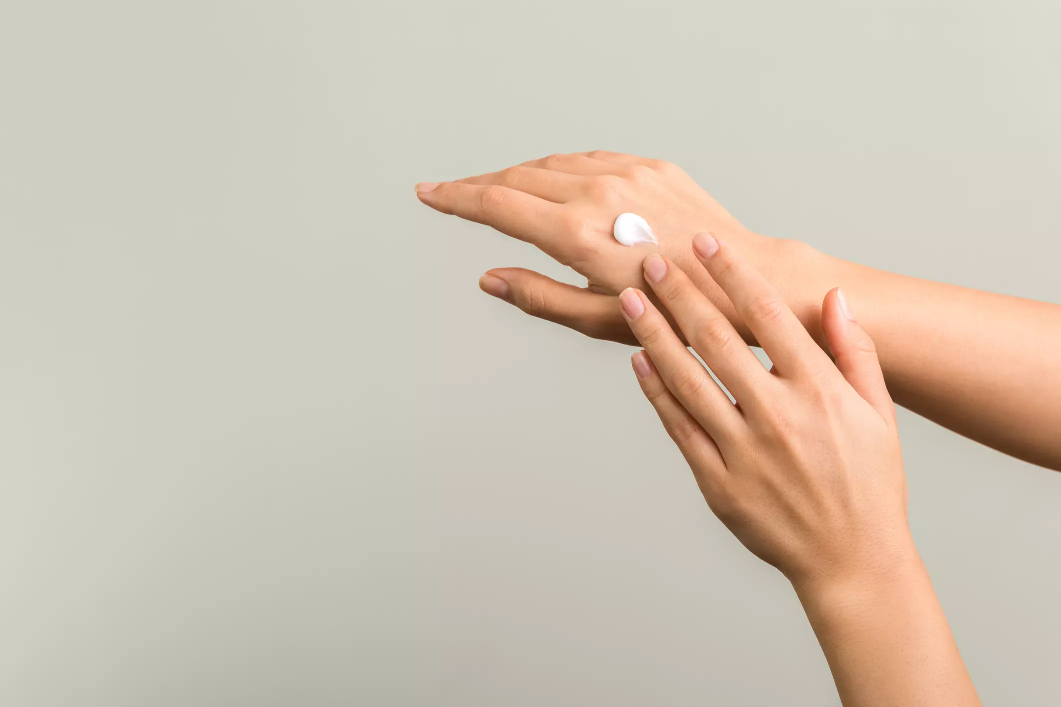 Hände & Nagelpflege Hände & Nagelpflege