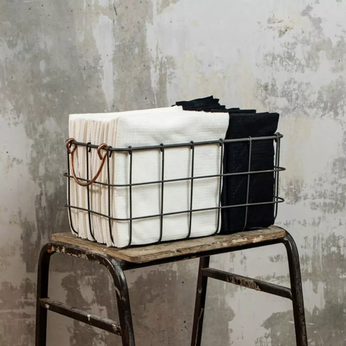 Waffelhandtücher klein schwarz (Small Towels black) Waffelhandtücher klein schwarz (Small Towels black)